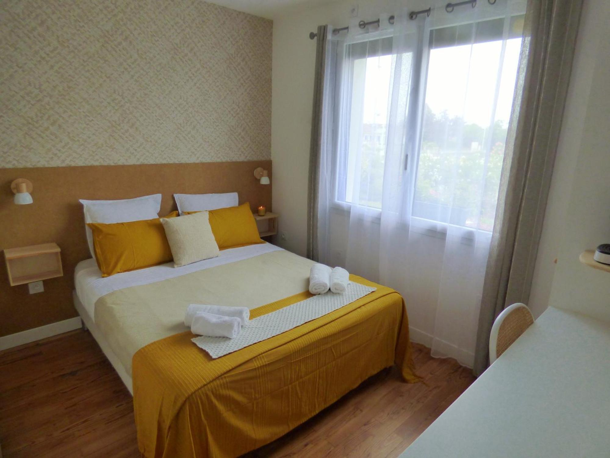 "Les Logis D'Argent" Chambre D'Hote Avec Wc, Sdb, Tv, Wifi, Option Petit Dejeuner , Parking Mimizan Extérieur photo