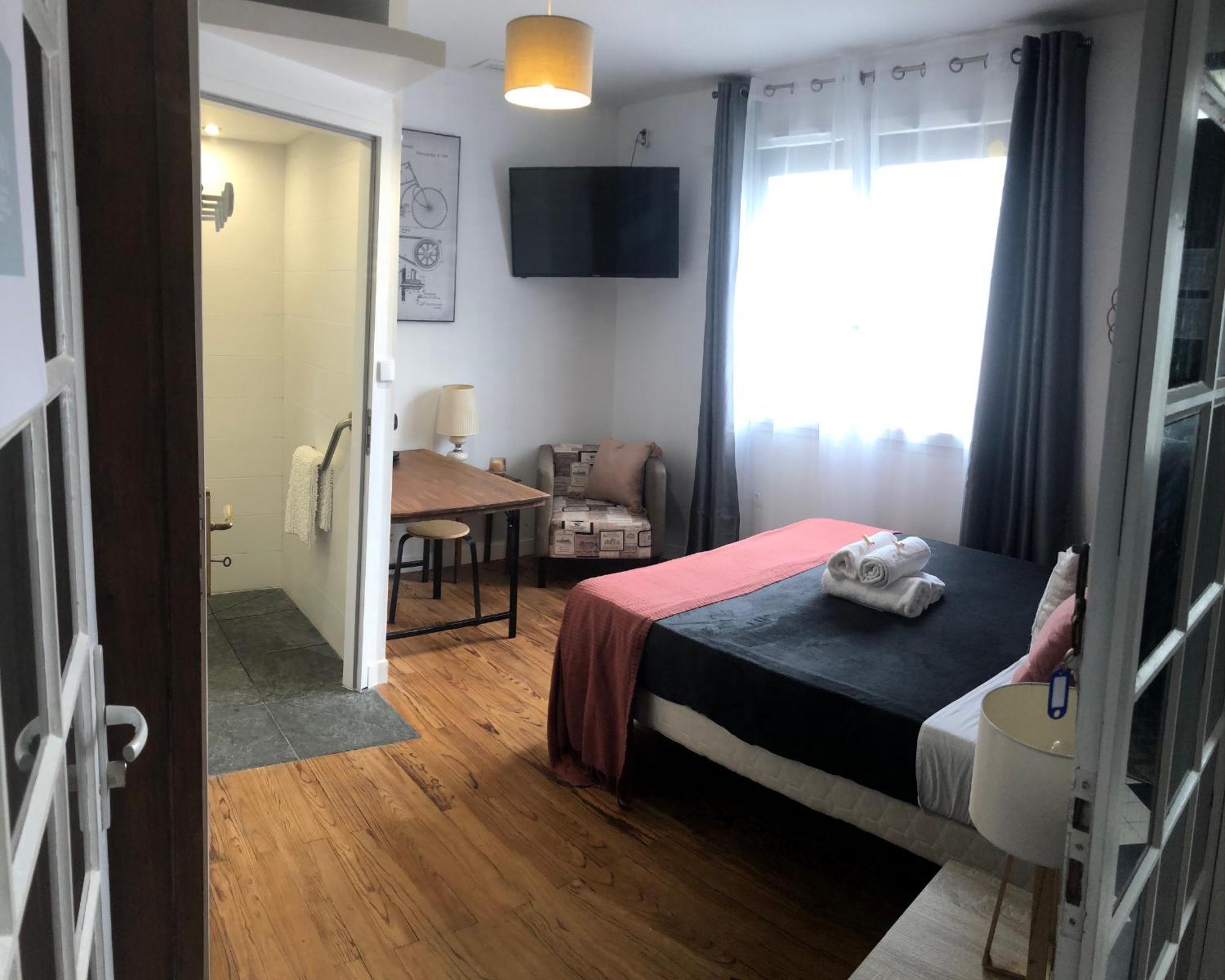 "Les Logis D'Argent" Chambre D'Hote Avec Wc, Sdb, Tv, Wifi, Option Petit Dejeuner , Parking Mimizan Extérieur photo
